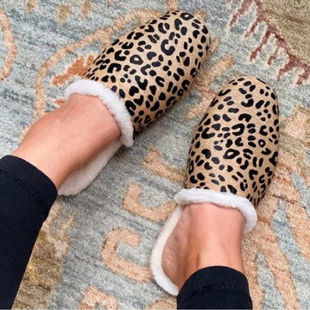 Freda Salvador Leopard Print Women's Slippers